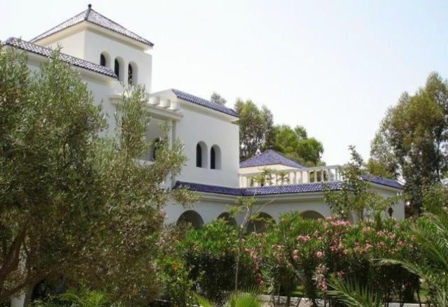 Villa Amaryllis Al Ghar Buitenkant foto